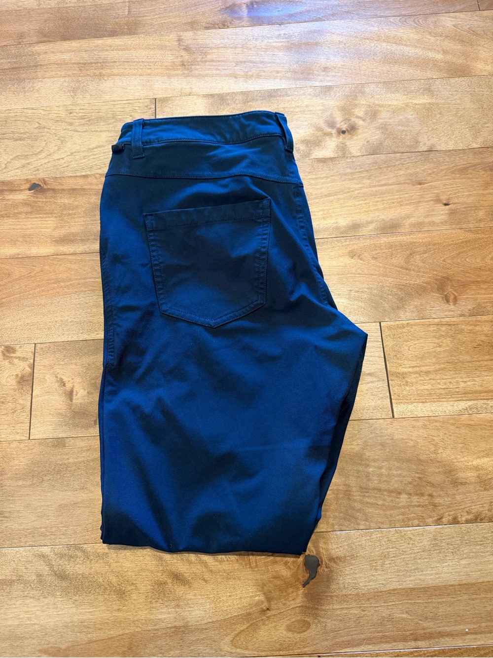 lululemon athletica Men's Deep Navy Stretch Chinos